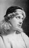 Julia Marlowe as Imogen in Cymbeline (1893)-Photo-B&W-Resized.jpg (69913 bytes)